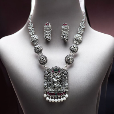 RAJ JEWELLERY Brass, Plastic, Alloy, Steel Sterling Silver Silver, Ruby Red, Green Jewellery Set(Pack of 1)