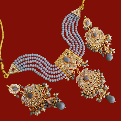 Neclace Alloy Gold-plated Grey, Gold, White Jewellery Set(Pack of 1)