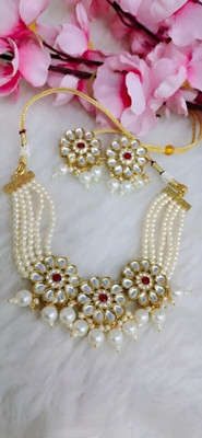 ARADHEMA Alloy Gold-plated White Jewellery Set(Pack of 1)