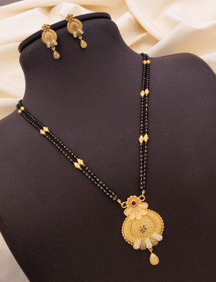 sakimo Brass Gold-plated Gold Jewellery Set(Pack of 1)