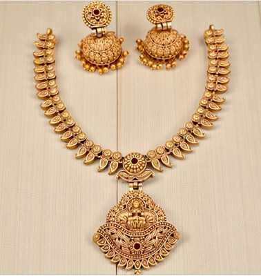 VA JEWELERY Alloy Gold-plated Gold Jewellery Set(Pack of 1)