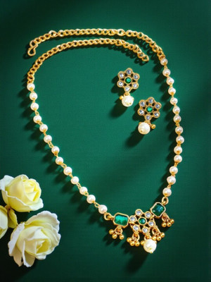 REEWAZIMPERIAL Brass Gold-plated Green, White Jewellery Set(Pack of 1)