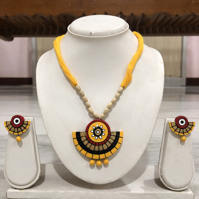 Lisma Fashion Terracotta Yellow Jewellery Set(Pack of 1)