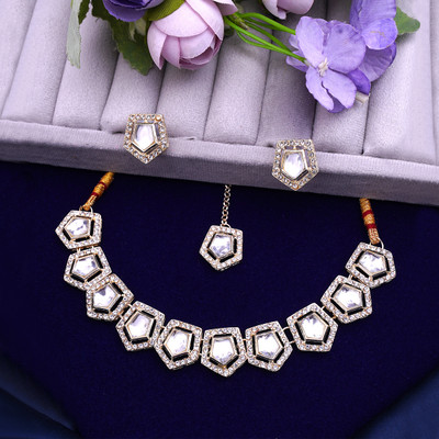 Atasi International Alloy Gold-plated Gold, White Jewellery Set(Pack of 1)