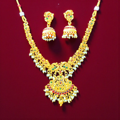 Aroras Bridal & Fashion Jewellery Copper Gold-plated Gold Jewellery Set(Pack of 1)