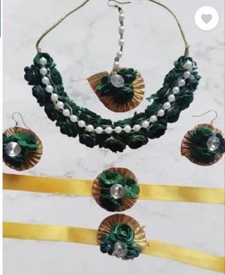 womenworld Fabric Green Jewellery Set(Pack of 1)