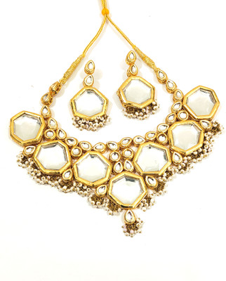 Shaili Craft Alloy Gold-plated White Jewellery Set(Pack of 4)