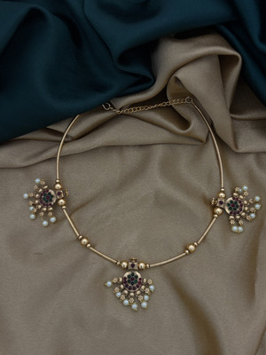 Influtive Traditional Wedding Wear Necklace/Jewellery Set For Women and Girls Cubic Zirconia Gold-plated Plated Brass Necklace Set