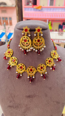MK Gallery Brass Red Jewellery Set(Pack of 1)