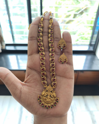 Joyful Alloy Gold-plated Red Jewellery Set(Pack of 1)
