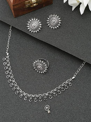 Haniya Brass Silver Silver Jewellery Set(Pack of 1)