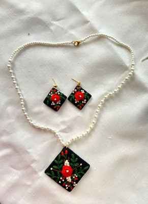 Thuza Fabric Multicolor Jewellery Set(Pack of 1)