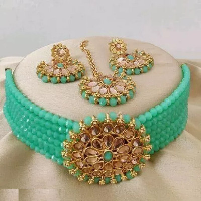 Ruhi Alloy Green Jewellery Set(Pack of 1)