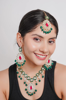Divisha Alloy Gold-plated Multicolor Jewellery Set(Pack of 1)