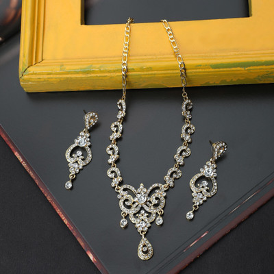 Anika's Creation Brass Gold-plated White Jewellery Set(Pack of 1)