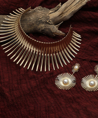 SOHI Alloy Gold-plated Gold Jewellery Set(Pack of 1)