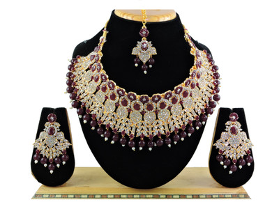 VATSALYA creation Alloy Gold-plated Maroon Jewellery Set(Pack of 1)