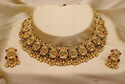 HARIPRIYA JEWELLS Alloy Multicolor Jewellery Set(Pack of 1)