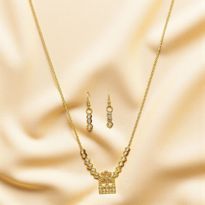 Aroras Bridal & Fashion Jewellery Brass Gold-plated Gold Jewellery Set(Pack of 1)