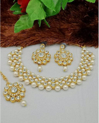Hulashi Art Alloy White Jewellery Set(Pack of 1)