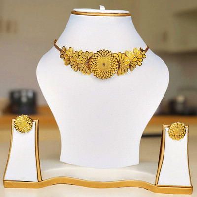 SAjTori Brass, Alloy Gold-plated Gold Jewellery Set(Pack of 1)