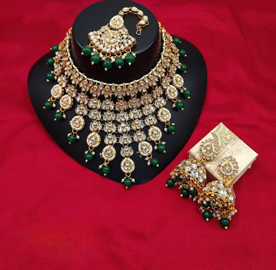 Yuzi Jewells Alloy Gold-plated Green, Gold Jewellery Set(Pack of 4)