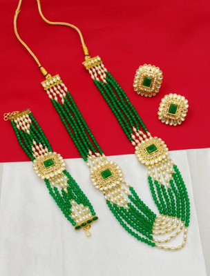 Svojas Brass Gold-plated Green Jewellery Set(Pack of 1)