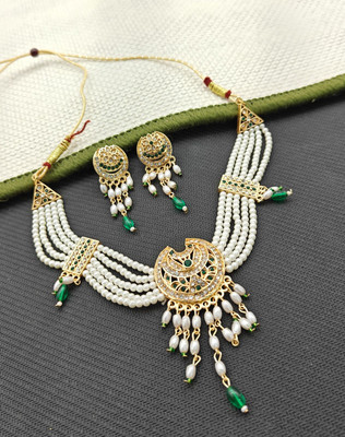 parth fancy artificial Brass Gold-plated Green Jewellery Set(Pack of 1)