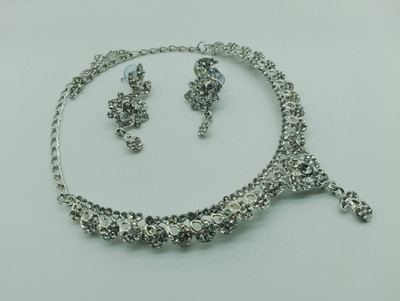 R A Enterprises Alloy Gold-plated Silver Jewellery Set(Pack of 1)