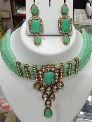 JAYGURU Stone, Oxidised Silver, Plastic Green Jewellery Set(Pack of 1)