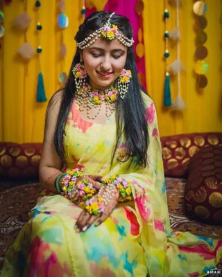 VIP Fashions Brass Green, Pink, Yellow Jewellery Set(Pack of 1)