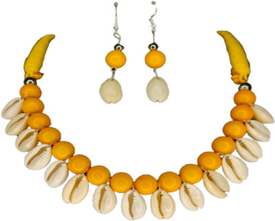 Loknath Shell Yellow, White Jewellery Set(Pack of 1)