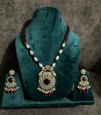 NAMAMI CONCEPTS Brass Gold-plated Gold, Maroon Jewellery Set(Pack of 1)