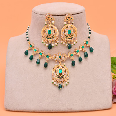 mohit jewellers Brass Gold-plated Green Jewellery Set(Pack of 1)