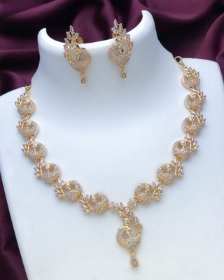 TheWardrobee Brass Gold-plated White Jewellery Set(Pack of 1)