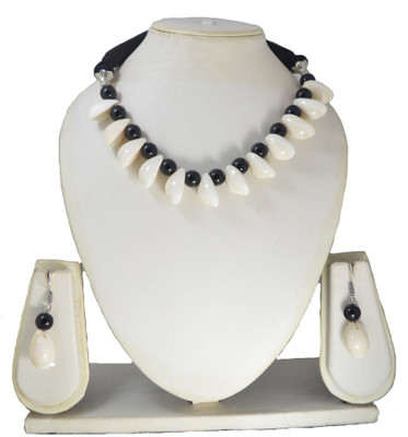 LIBNIQUE FASHION Shell, Oxidised Silver, Glass Black, White, Silver Jewellery Set(Pack of 1)