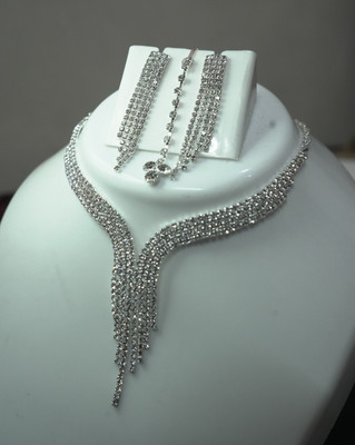 kritikas Alloy Silver Silver, White Jewellery Set(Pack of 3)