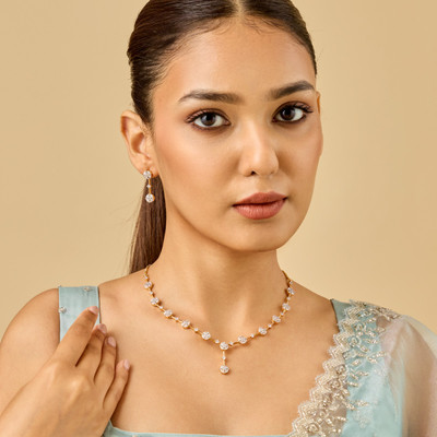 Kushal's Fashion Jewellery Copper Gold-plated White Jewellery Set(Pack of 3)