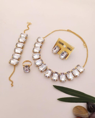 house of common Alloy White Jewellery Set(Pack of 1)