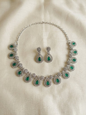 saral art Alloy Rhodium Green Jewellery Set(Pack of 1)