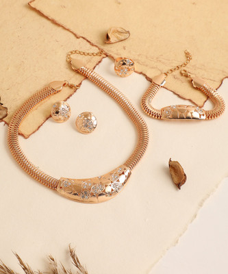 SOHI Alloy Gold-plated Beige Jewellery Set(Pack of 1)