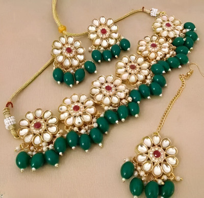 ARADHEMA Alloy Gold-plated Green Jewellery Set(Pack of 1)