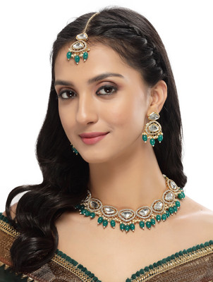 Sukkhi Alloy Gold-plated Green Jewellery Set(Pack of 1)