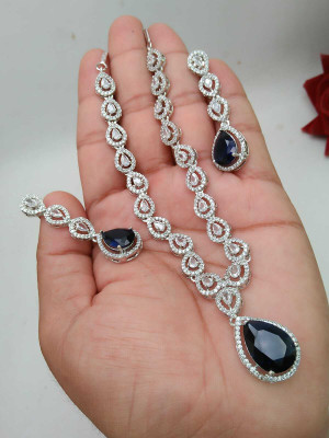 Manuvi Jewels Alloy Silver Blue Jewellery Set(Pack of 1)