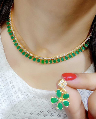 V.V. Sons Alloy Gold-plated Green Jewellery Set(Pack of 1)