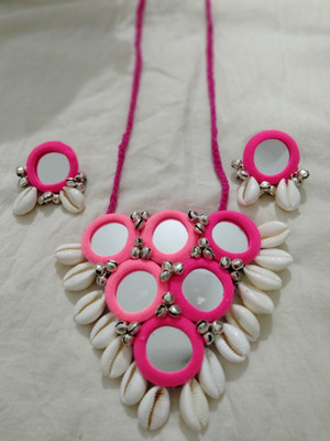 Hastakshar Glass Pink Jewellery Set(Pack of 3)