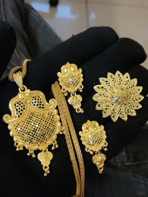 Bhagavati creation Brass Gold-plated Gold Jewellery Set(Pack of 1)