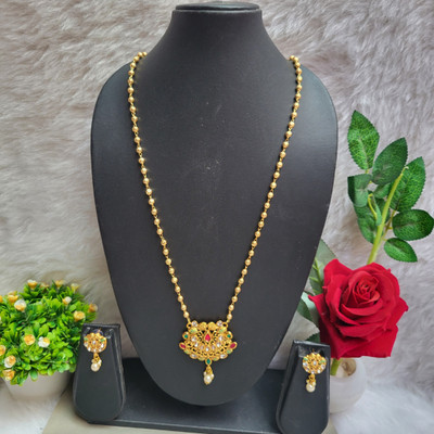 Sajshrungar Jewellery Metal, Stone, Mother of Pearl, Copper, Alloy Gold-plated, Copper Gold, Pink, White, Green Jewellery Set(Pack of 1)