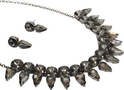 sums jewellery Alloy Silver Grey Jewellery Set(Pack of 1)