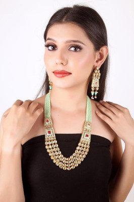 Kirti Traders Alloy Gold-plated Green Jewellery Set(Pack of 1)